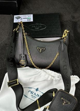 Жіноча сумка prada re-edition 2005 saffiano leather bag