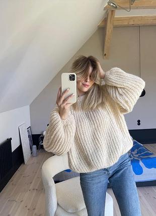 Базовий светр оверсайз з вовни альпака