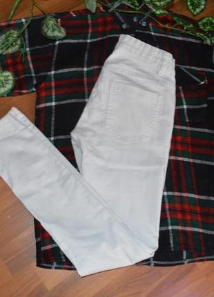 Білі джинси