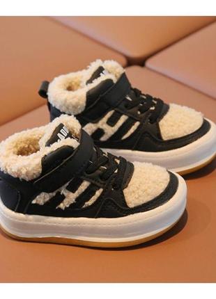 Зимние кроссовки ботинки детские2 фото