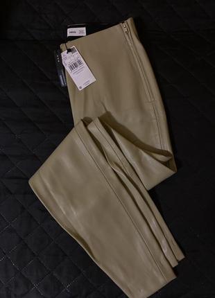 Леггинсы/брюки из искусственной кожи mango, размер s7 фото