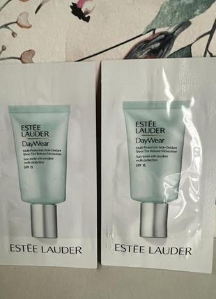 Тонирующий увлажняющий крем estée lauder daywear