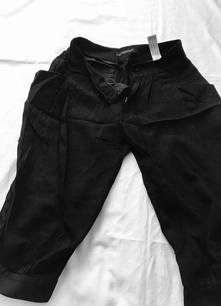 Дивні бріджі zara