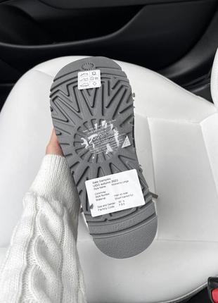 Уггі жіночі замшеві сірі ugg mini grey lacquer 2 zip4 фото