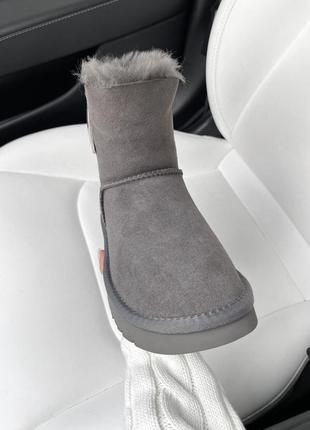 Уггі жіночі замшеві сірі ugg mini grey lacquer 2 zip5 фото