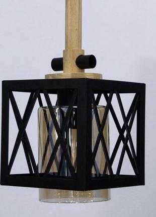 Підвісний світильник з елементами дерева та металу.3 фото