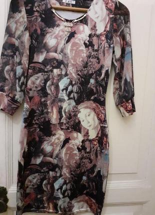 Платье