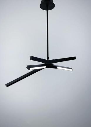 Сучасний світлодіодний світильник