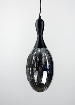 Подвесной светильник с удлиненным плафоном.6 фото