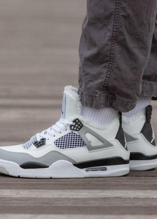 Зимние женские кроссовки nike air jordan 4 winter white black (мех) 37-382 фото