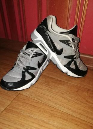 Кроссовки nike air structure triax 91