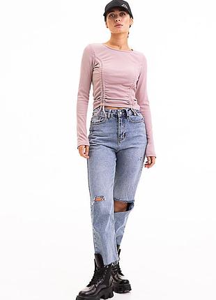 Трикотажная кофточка в рубчик розово-бежевая с кулисками спереди