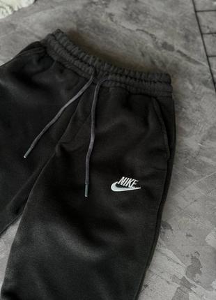 Мужские зимние спортивные штаны найк темно-серые коттон.3 фото