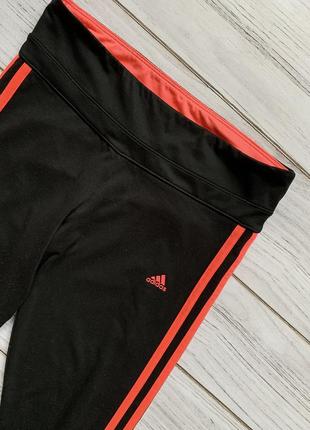 Оригінальні жіночі легінси бриджі капрі adidas з лампасами6 фото