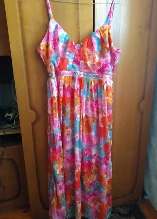 Нарядный сарафан большого размера