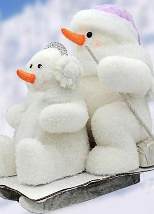 Сніговики на санчатах, h-35 см.  (124-0084)