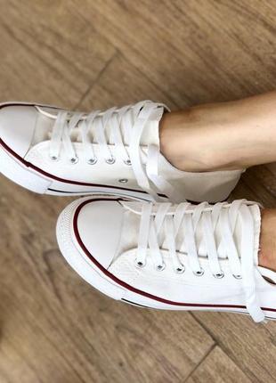 Очень качественные белые кеды в стиле converse/фото на ножках!7 фото