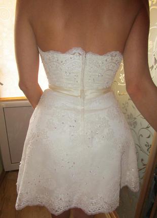 Короткое свадебное платье.3 фото