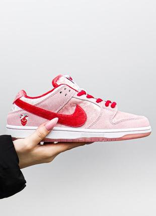 Женские замшевые кроссовки nike strange love x sb dunk low ❤️ valentine's day