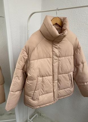 Пудровая теплая куртка пуфер на синтепоне george1 фото
