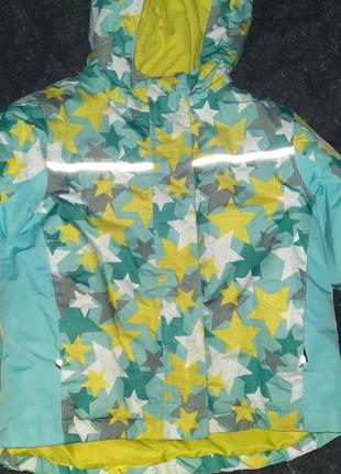 Термо курточка на возраст 3-4роки, водоотталкивающая, состояние идеально