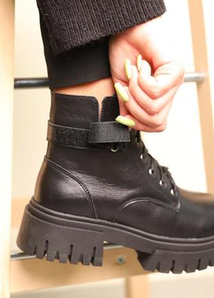Ботинки женские зимние кожаные с мехом на шнуровке черные 36 37 38 39 40 41 428 фото