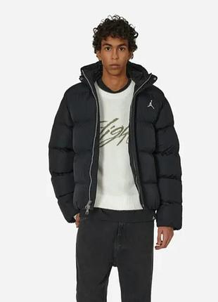 Пуховик air jordan essentials puffer jacket black fb7311-010