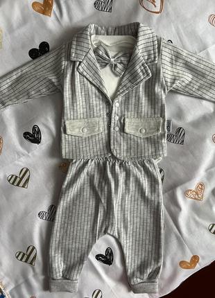 Костюм святковий 3-6 м