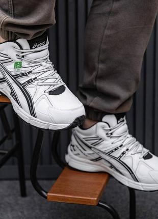 Шикарні зимові кросівки "Les Asics Gel Lyte 3 destinées aux femmes ne sont pas légion high fur winter"9 фото