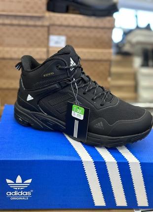 Зимние термо кросси adidas