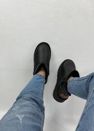Стильні короткі теплі черевики уггі  з натуральної шкіри6 фото