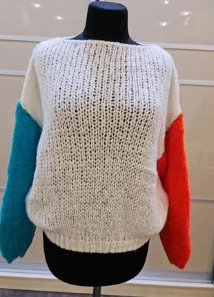 Светр від joleen (італія)