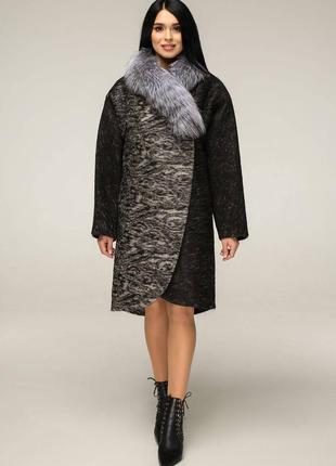 Зимнее пальто-кимоно с натуральным мехом чернобурки4 фото