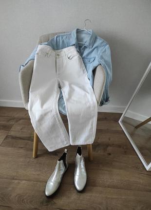 Белые джинсы плотный коттон goldsigh