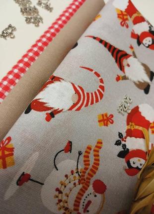 Новогодний набор ткани для рукоделия скандинавские гномы,пингвины и снеговики2 фото