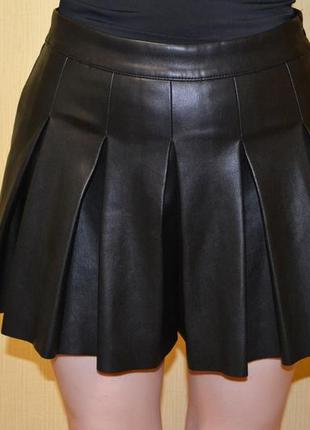 Кожаные шорты юбка в складку primark2 фото