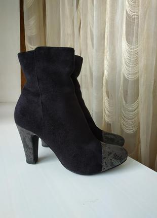 Жіночі черевики, демісезонне взуття2 фото