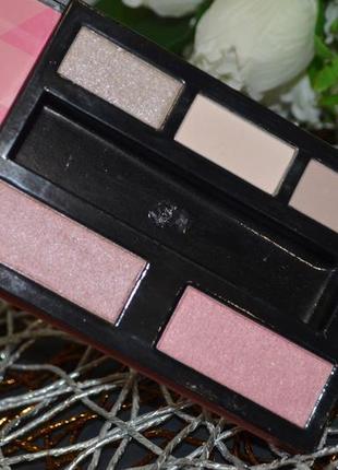 Палетка для макияжа soap & glory tricks of the shade gift set