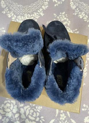 Ugg classic short lace navy blue4 фото