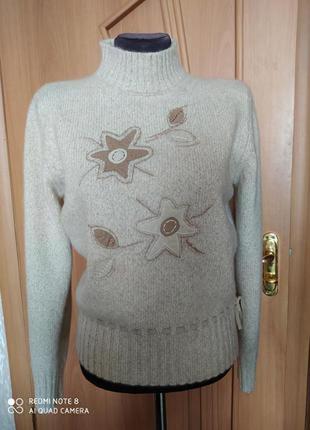 Розкішний светр з чистого кашеміру. італія