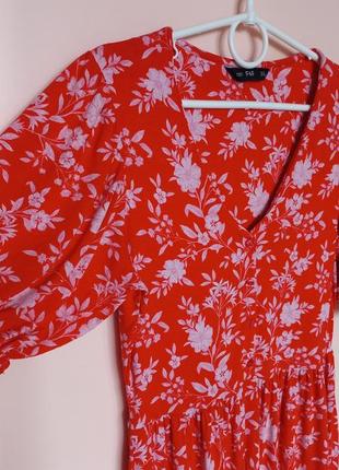 Красное натуральное трикотажное платье в цветочный принт, оливковое платье трикотаж, платье 46-48 г.4 фото
