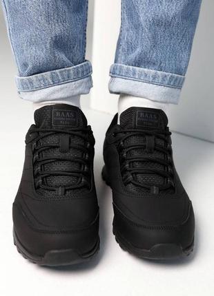 Кросівки чоловічі чорні4 фото