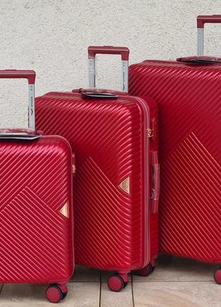 Якісна валіза чемодан wings wn 01  red  poland1 фото