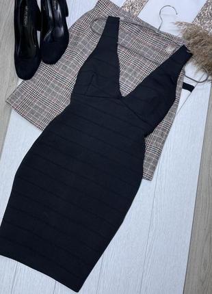 Чёрное бандажное платье s m платье c чашечками короткое платье по фигуре
