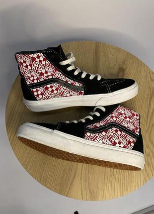 Высокие кроссовки vans замш