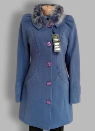 Утепленное молодежное пальто темно-голубого цвета.5 фото