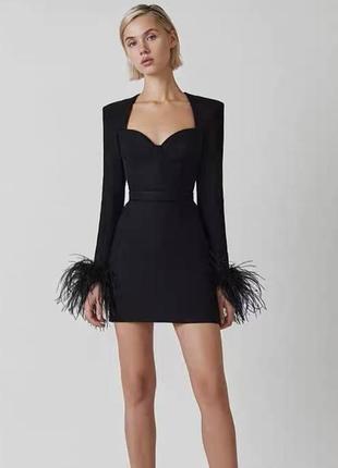 Вечернее платье с порi