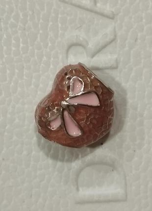 Шарм розовый бант и кружевное сердце