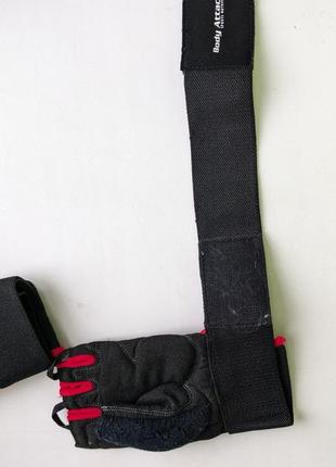 Спортивные перчатки перчатки