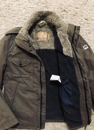 Куртка на меху,новая, дубленка, парка hugo boss orange moncler diesel tommy hilfiger оригинал бренд размер m,l